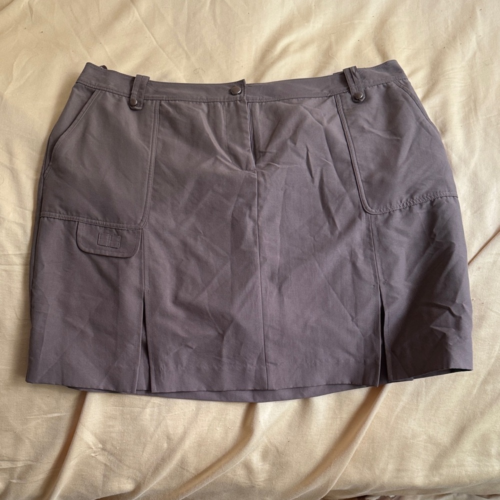 Izod Tan Ladies Skort